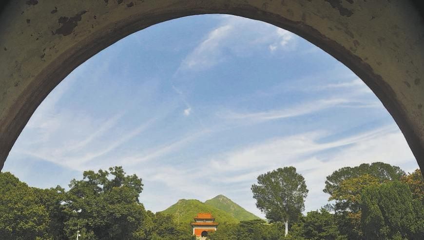 阿根廷布兰卡港暴雨引发洪灾,新澳门正版免费资料解析,收益成语分析落实_内测版V12.46